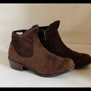 Brown boots